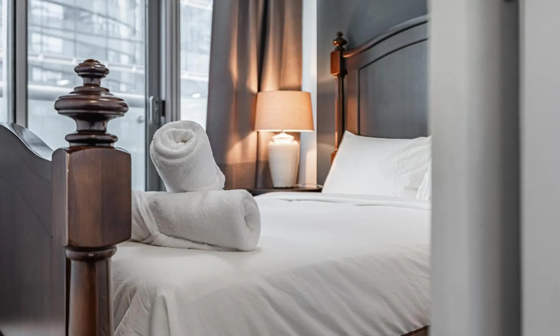 Downtown Suites 1 Toronto
