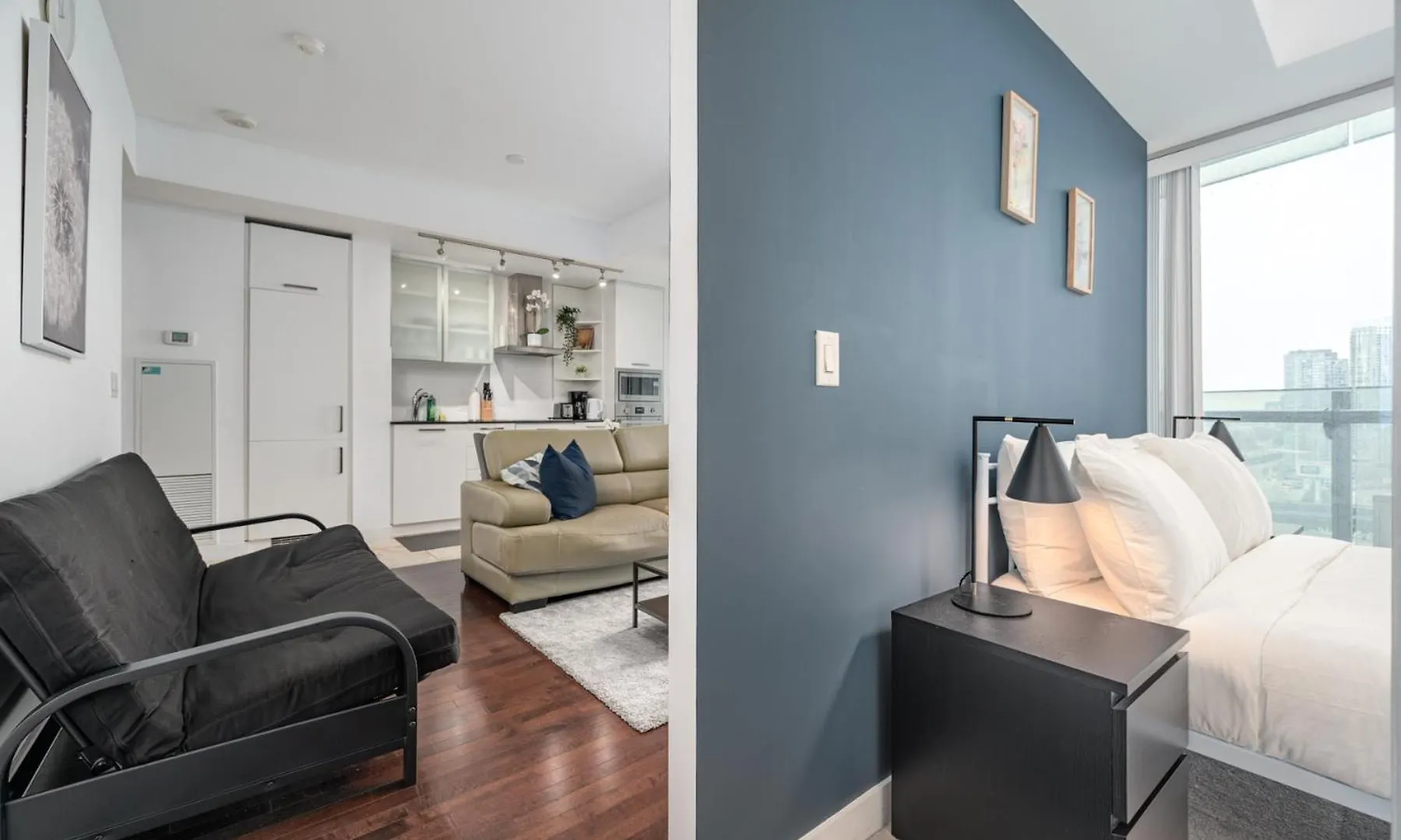 Downtown Suites 1 Торонто