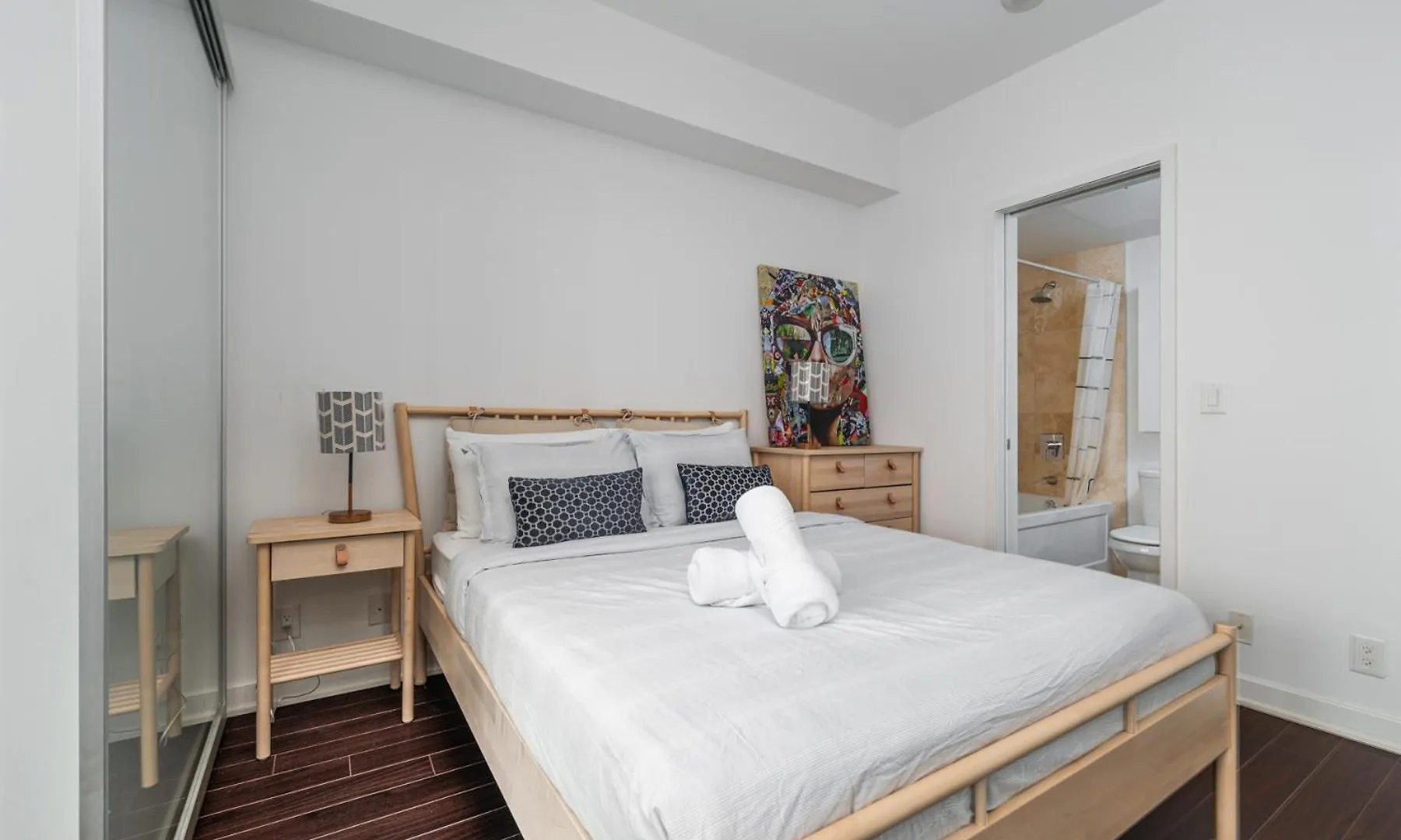 Downtown Suites 1 Торонто 0*,